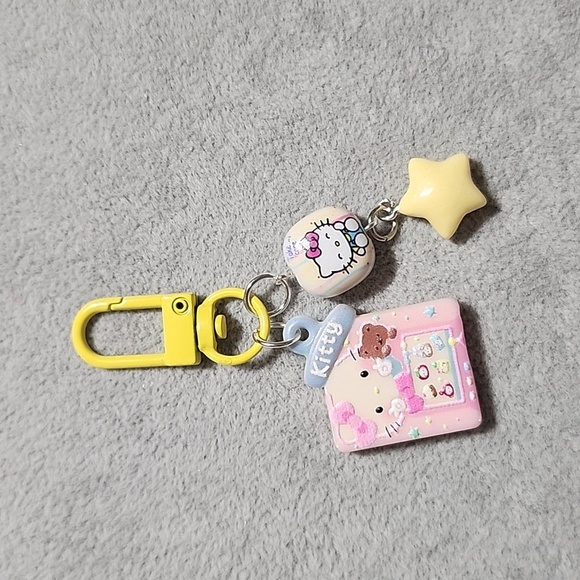 Pink & Yellow Hello Kitty Keychain - Picture 1 of 3